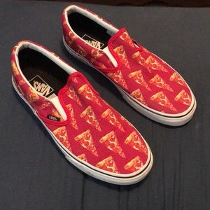 Vans slip-ons 🍕 size is 10.5–Red